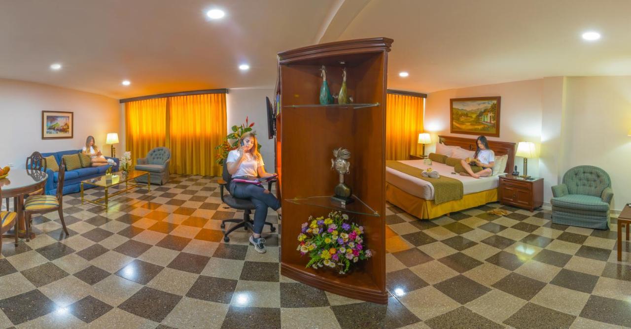 Hotel Chicala เนย์บา ภายนอก รูปภาพ